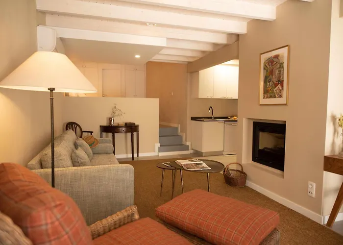 Casa Poesia - * Santar